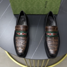 Gucci Leather Shoes